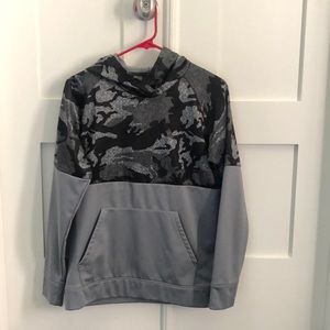 Boys Reebok camo hoodie